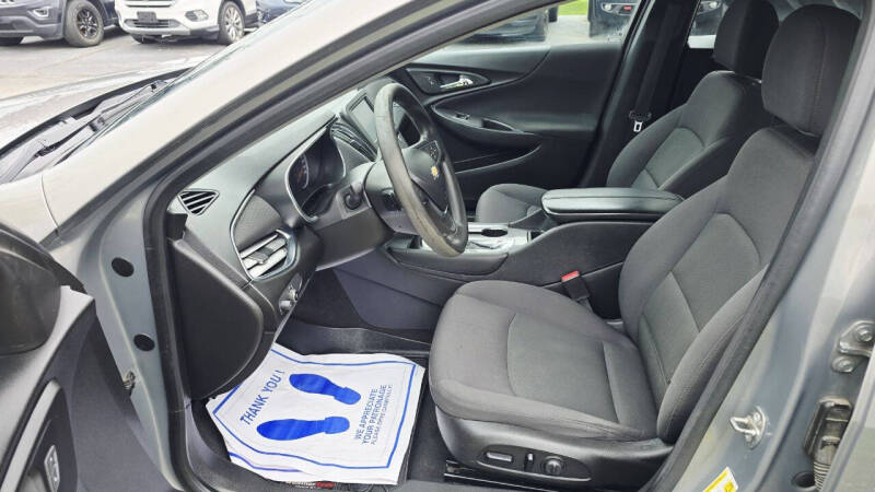 2017 Chevrolet Malibu LT