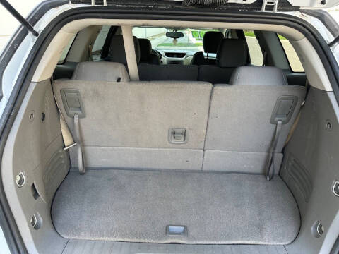 2017 Chevrolet Traverse LS