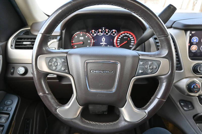 2016 GMC Yukon XL Denali