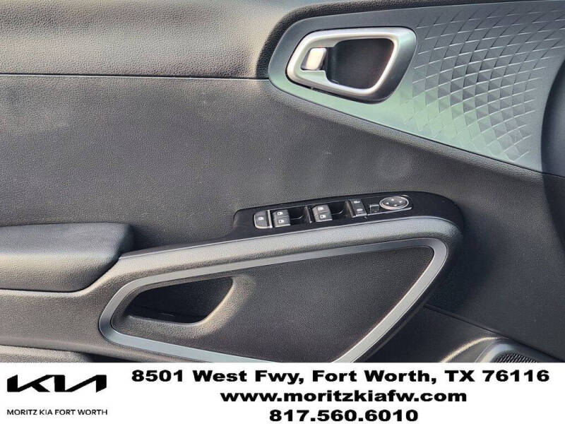 2023 Kia Soul EX