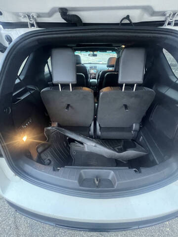 2016 Ford Explorer Sport