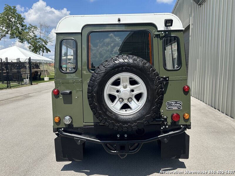 1991 Land Rover Defender
