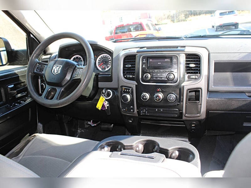 2020 RAM 1500 Classic Tradesman