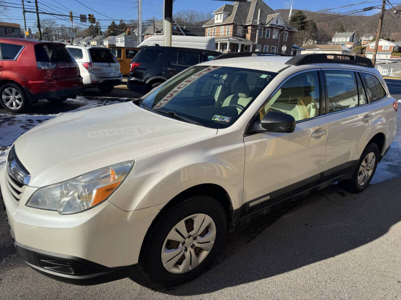 2010 Subaru Outback 2.5i