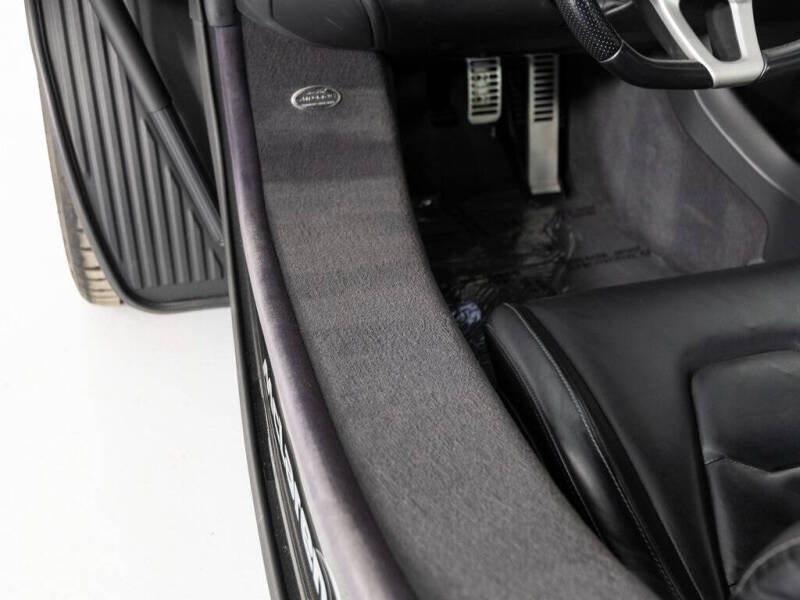 2012 McLaren MP4-12C