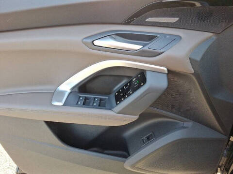 2025 Audi Q5 quattro Premium Plus TFSI