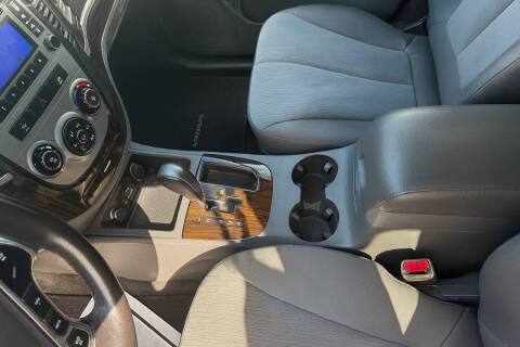 2011 Hyundai Santa Fe SE