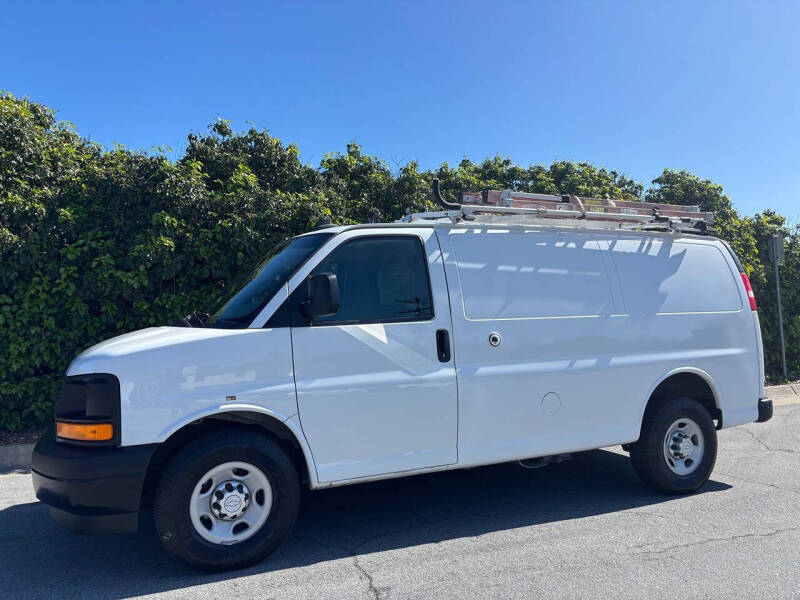 2017 Chevrolet Express 2500