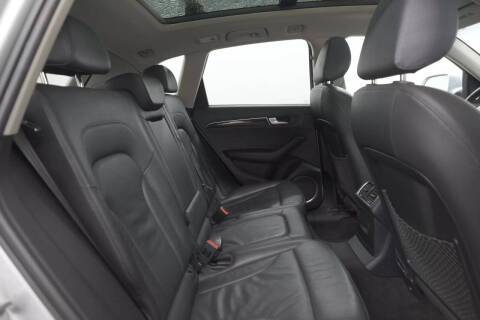 2012 Audi Q5 2.0T quattro Premium Plus