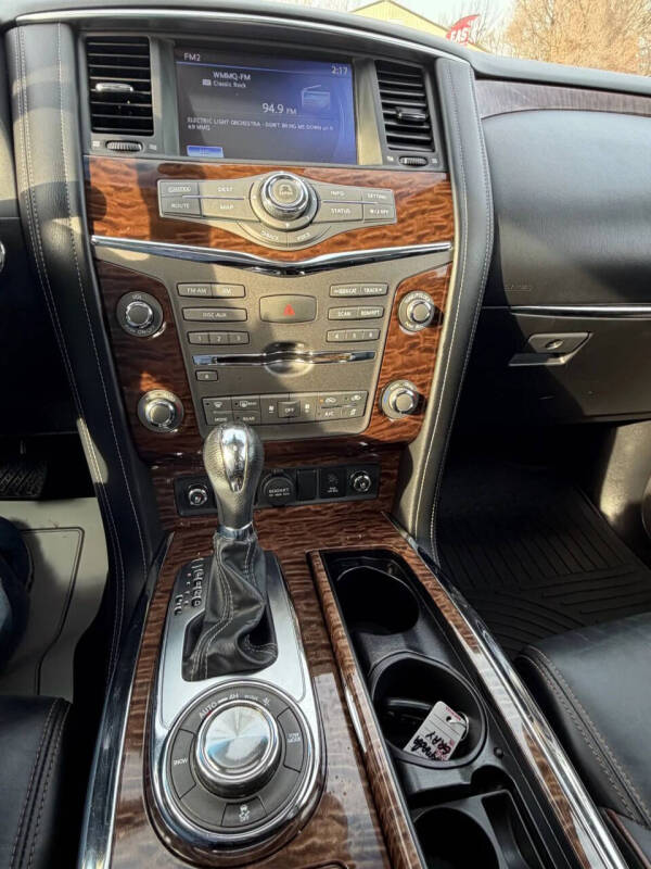 2017 Nissan Armada Platinum