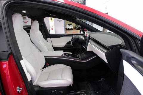 2022 Tesla Model X Plaid