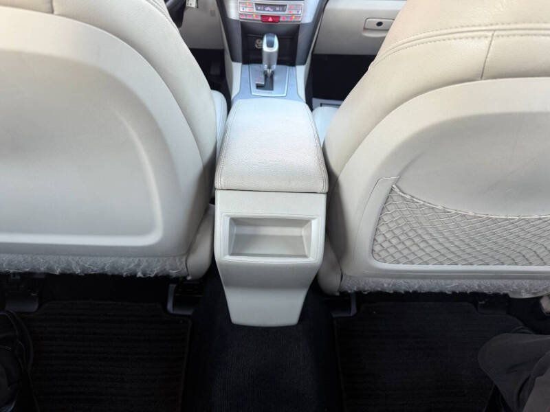 2010 Subaru Legacy 2.5i Limited