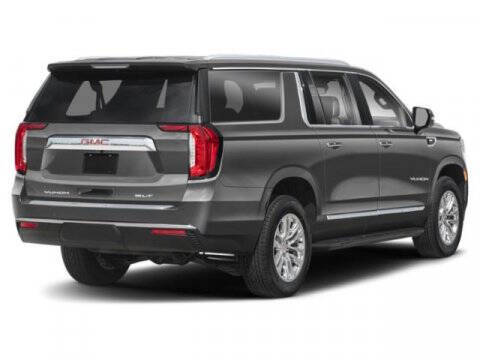 2022 GMC Yukon XL SLT