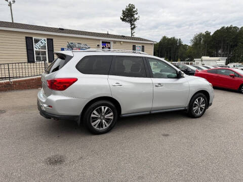 2017 Nissan Pathfinder S