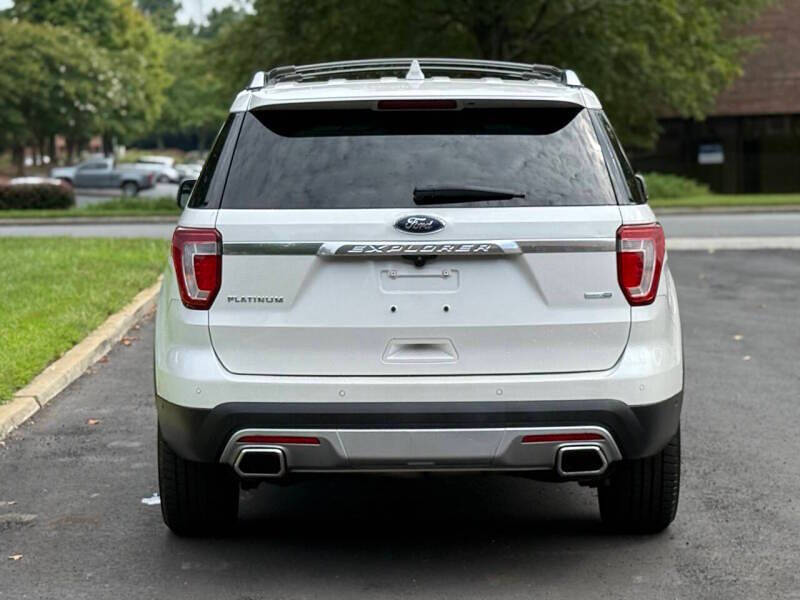 2017 Ford Explorer Platinum
