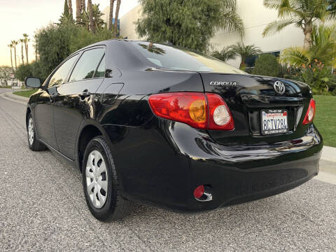 2010 Toyota Corolla LE
