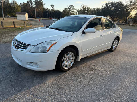 2010 Nissan Altima for sale at DRIVELINE in Savannah GA