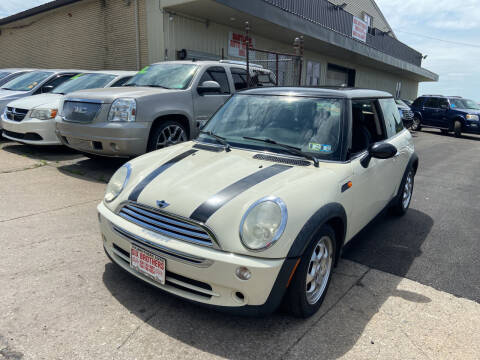 2005 MINI Cooper for sale at Six Brothers Mega Lot in Youngstown OH