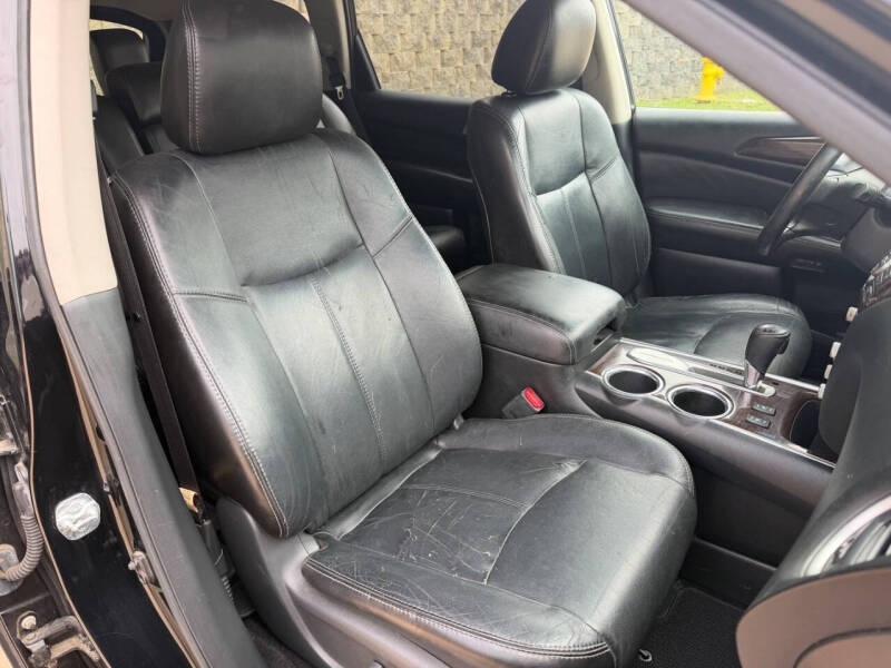 2014 Nissan Pathfinder SL