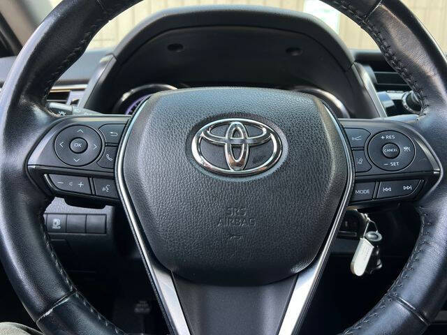2019 Toyota Camry SE