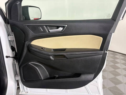 2023 Ford Edge SE