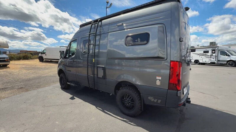 2024 Mercedes-Benz Sprinter