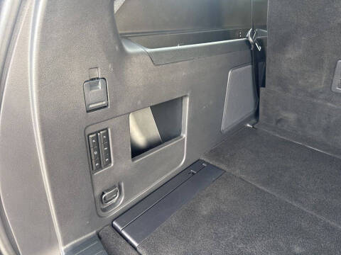 2024 Ford Expedition MAX Platinum