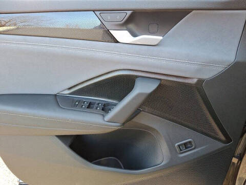 2026 Volkswagen Tiguan SE 4Motion