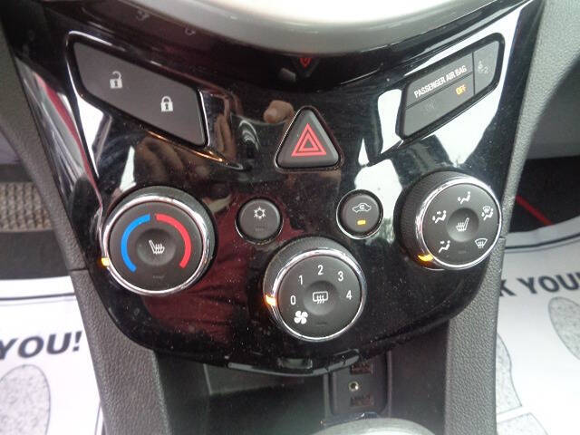 2019 Chevrolet Sonic LT Auto