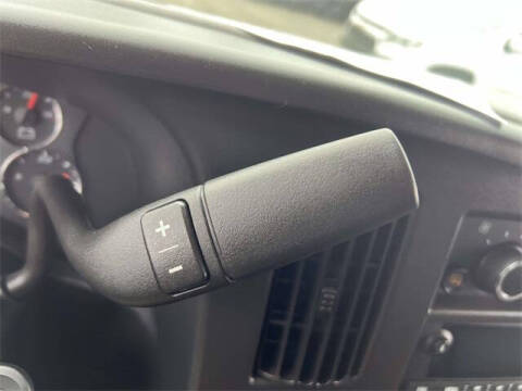 2024 Chevrolet Express 2500