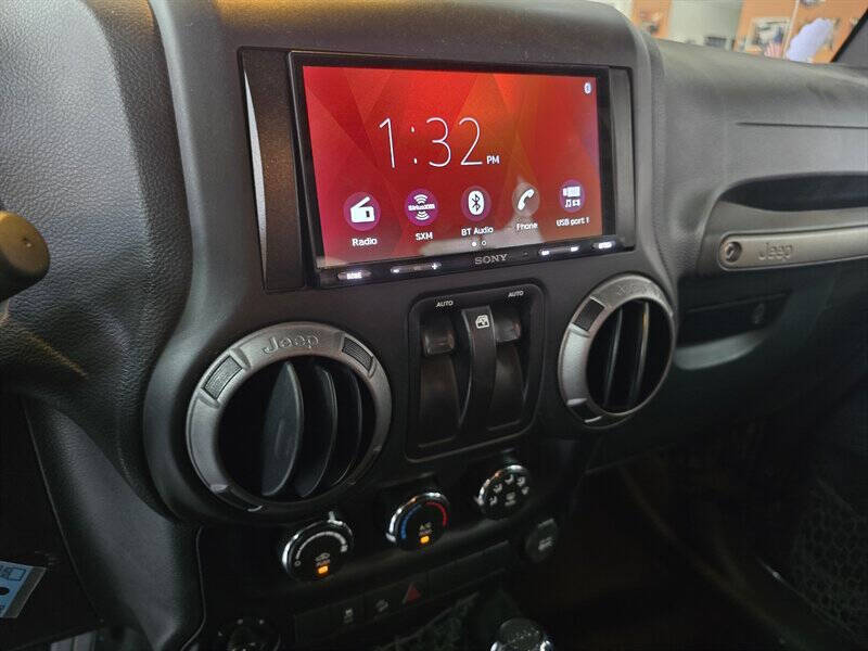 2016 Jeep Wrangler Sport