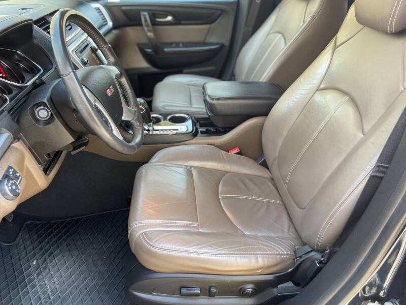 2016 GMC Acadia SLT-1