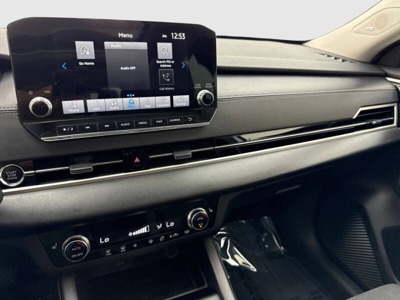 2023 Mitsubishi Outlander SE Special Edition