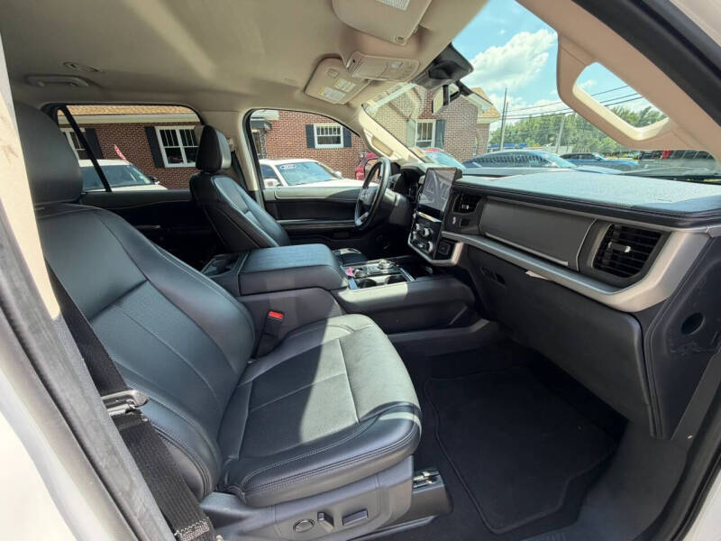 2024 Ford Expedition MAX XLT