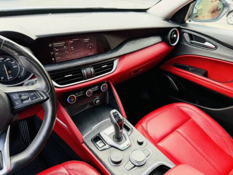 2021 Alfa Romeo Stelvio Sprint