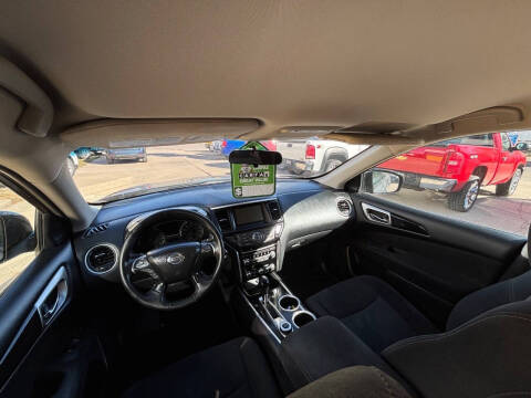 2014 Nissan Pathfinder SV