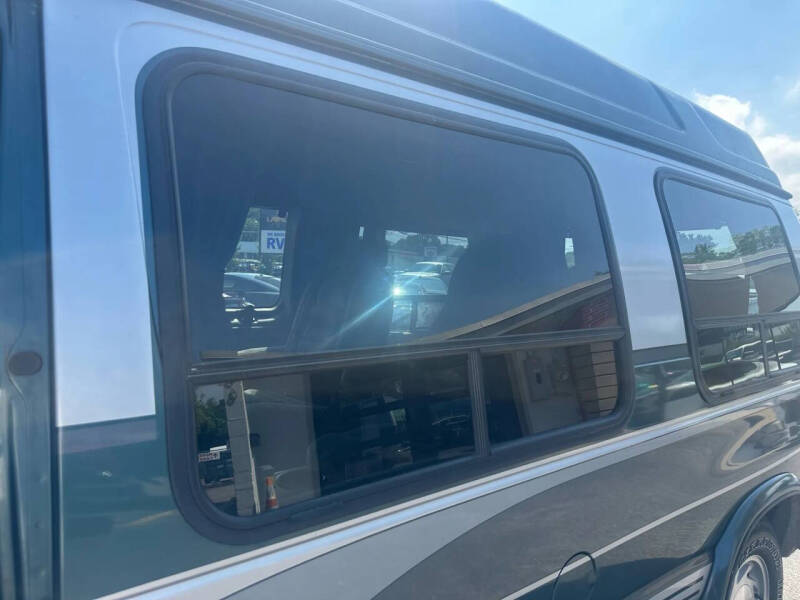 1997 Ford E-Series E-150