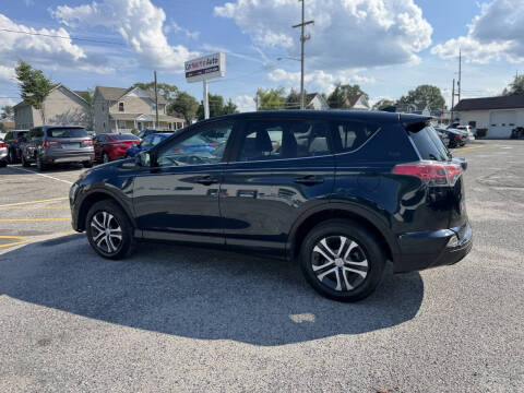 2018 Toyota RAV4 LE