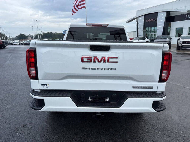 2026 GMC Sierra 1500 Elevation Standard