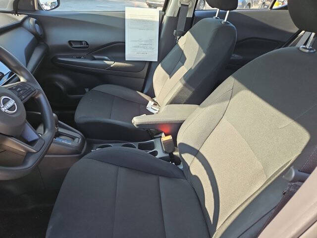 2025 Nissan Kicks Play S