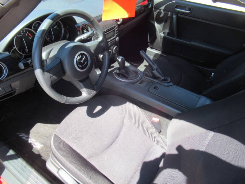 2015 Mazda MX-5 Miata Sport