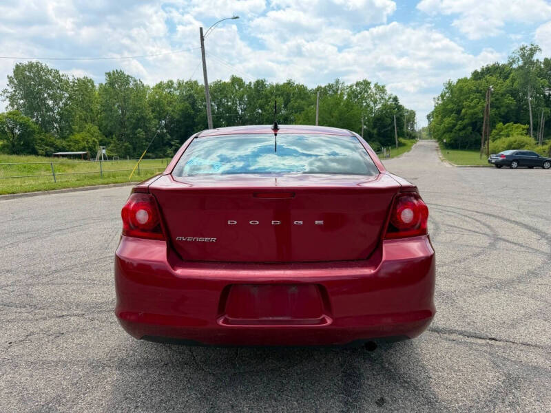 2014 Dodge Avenger SE