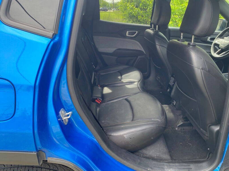 2023 Jeep Compass Latitude Lux