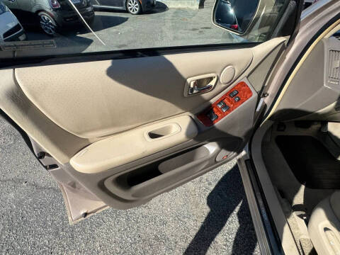 2004 Toyota Highlander