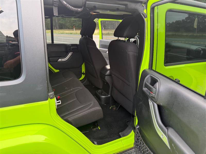 2013 Jeep Wrangler Unlimited Sahara