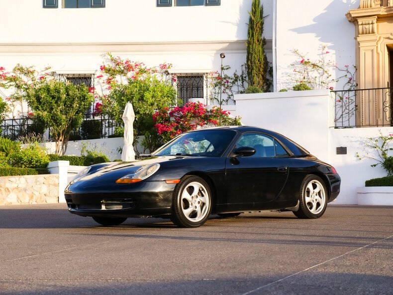 1999 Porsche 911 Carrera