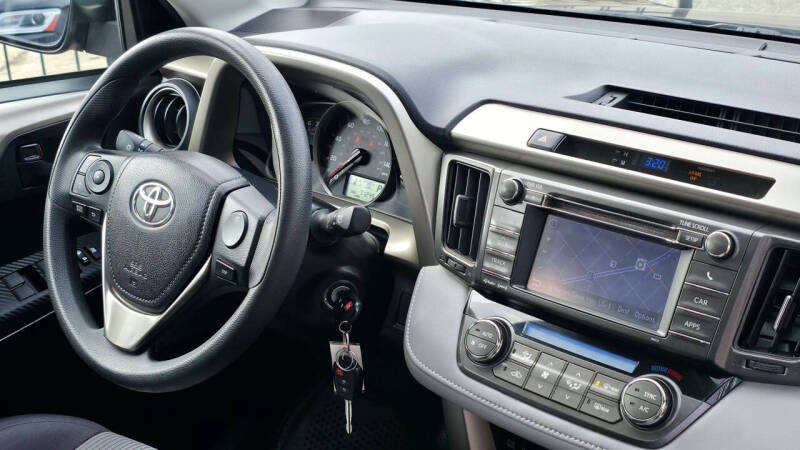 2013 Toyota RAV4 XLE