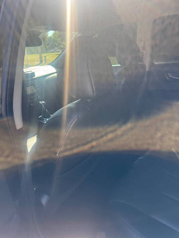 2017 Nissan Rogue SL