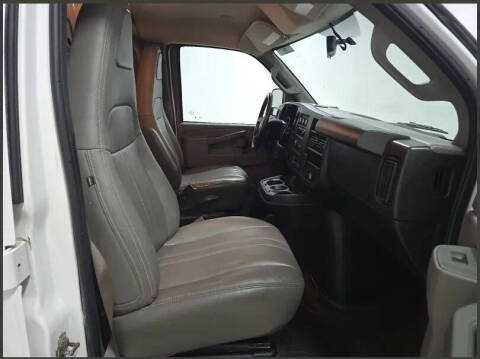 2020 Chevrolet Express 2500