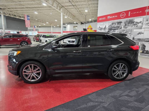 2023 Ford Edge Titanium